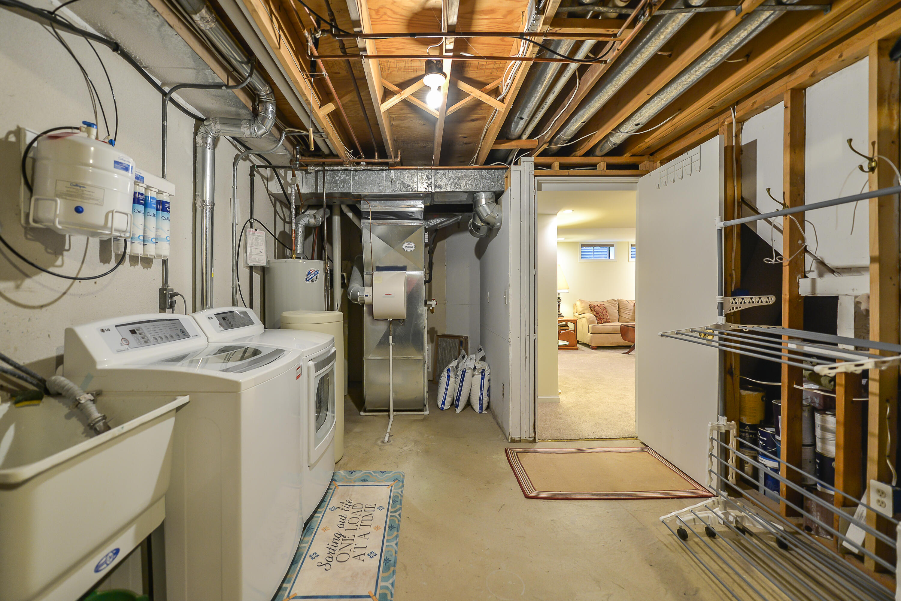 5432 Parkgrove Road Ann Arbor, MI 48103 - Photo 44 of 50 Laundry/storage