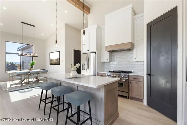 $1,695,000 | 9475 Buck Town Boulevard, Tetonia, ID 83452