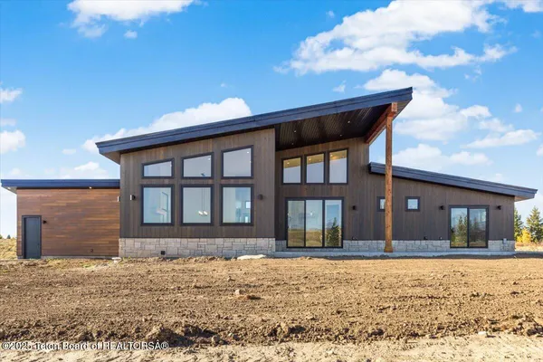 $1,695,000 | 9475 Buck Town Boulevard, Tetonia, ID 83452