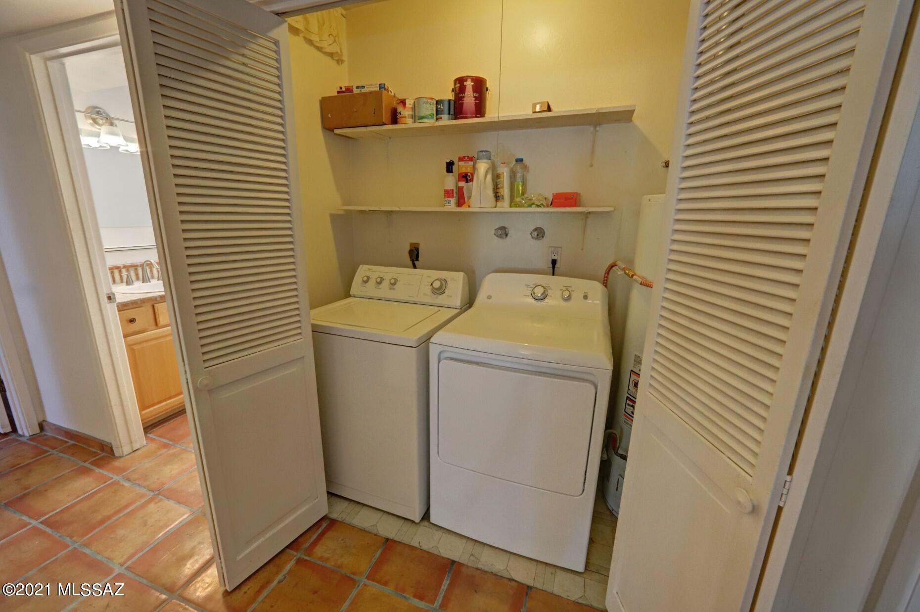 660 East River Road, Unit I Tucson, AZ 85704 - Photo 29 of 37