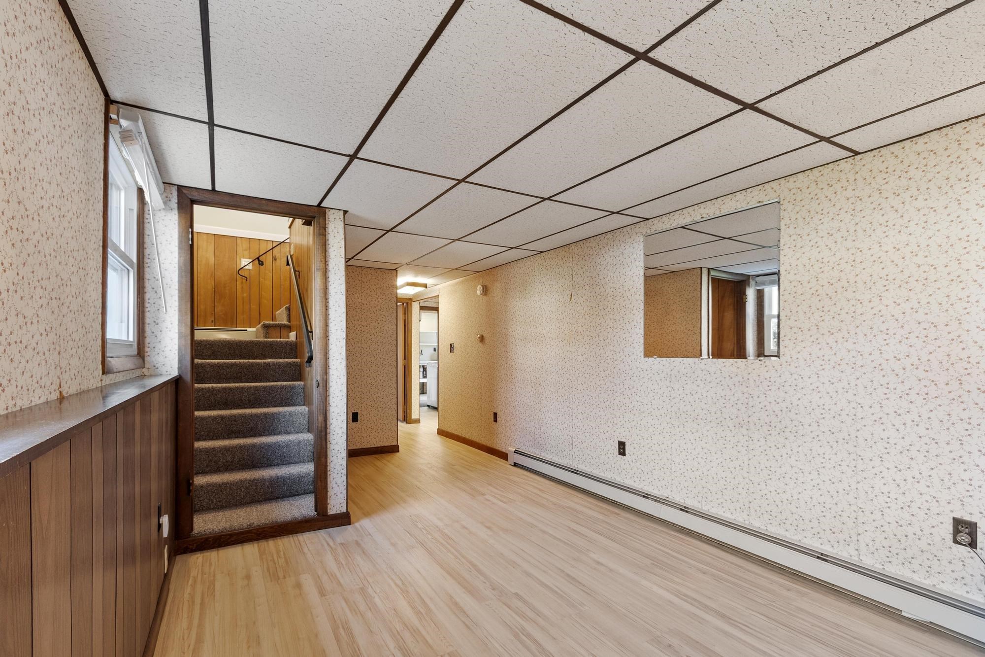 30 Davis Road Portsmouth, NH 03801 - Photo 16 of 34