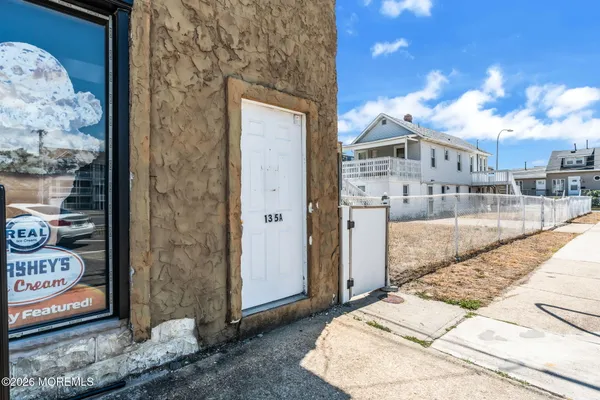 $2,400 | 135 Hamilton Avenue, Unit A, Seaside Heights, NJ 08751