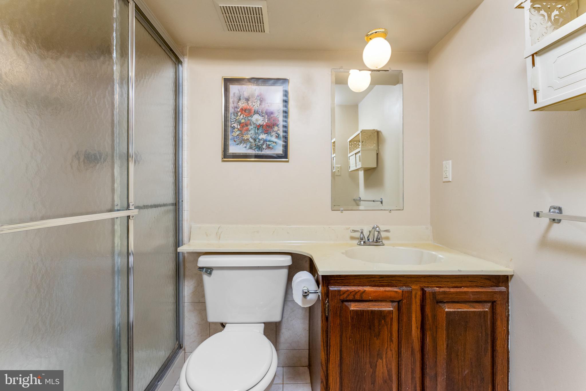 1400 Colchester Road Woodbridge, VA 22191 - Photo 8 of 12 Gallery Image 8