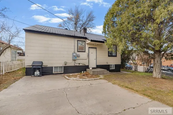 $299,900 | 249 East 1st South, Rexburg, ID 83440