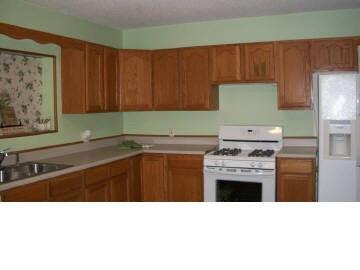 218 Fair Flora, IL 62839 - Photo 3 of 12 Gallery Image 3