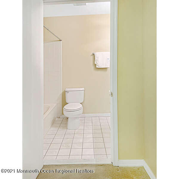 44 Quail Run Bayville, NJ 08721 - Photo 23 of 27 Full Bath