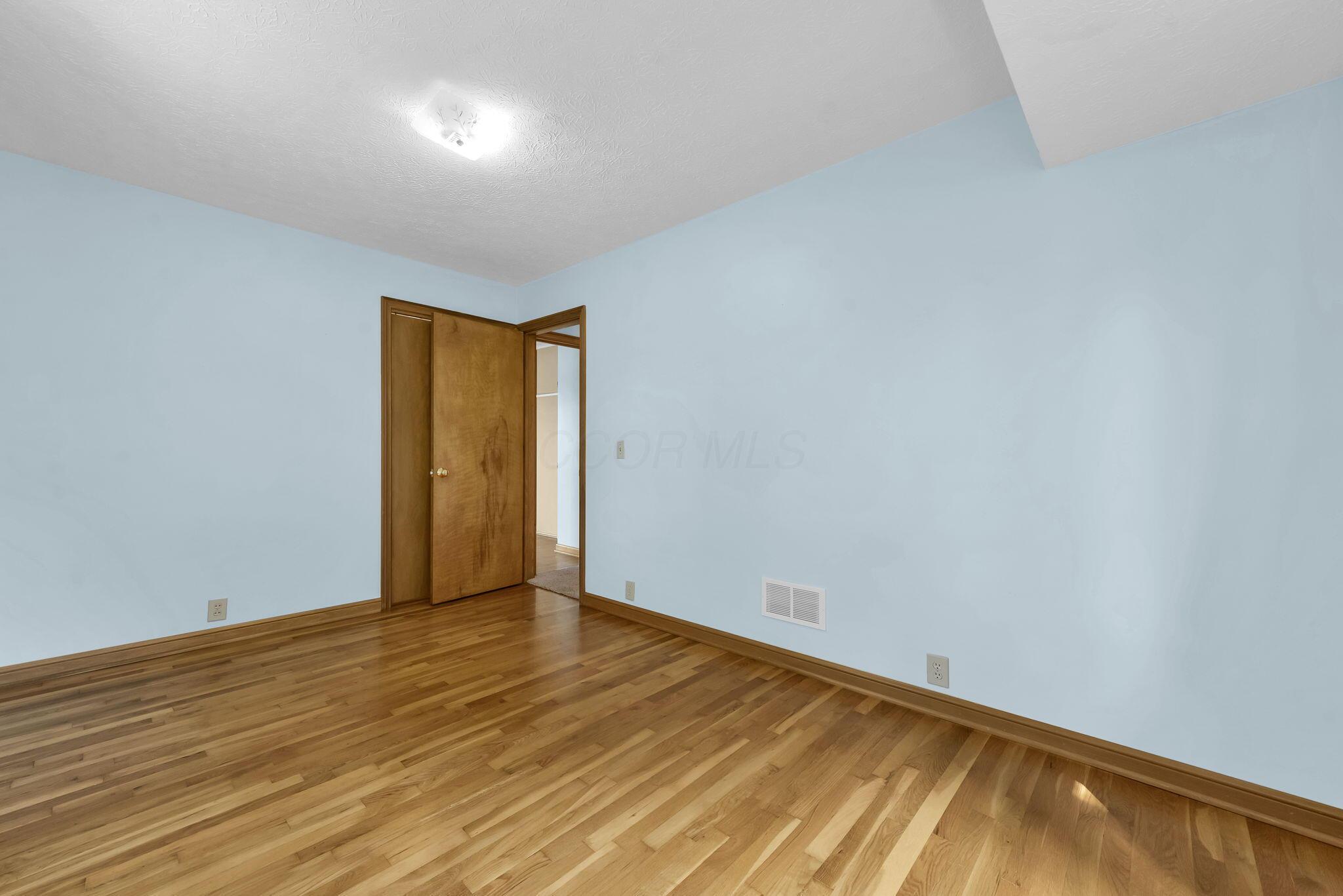 9659 Jug St Road Northwest Pataskala, OH 43062 - Photo 18 of 35 24-web-or-mls-9659-jug-st-rd-nw