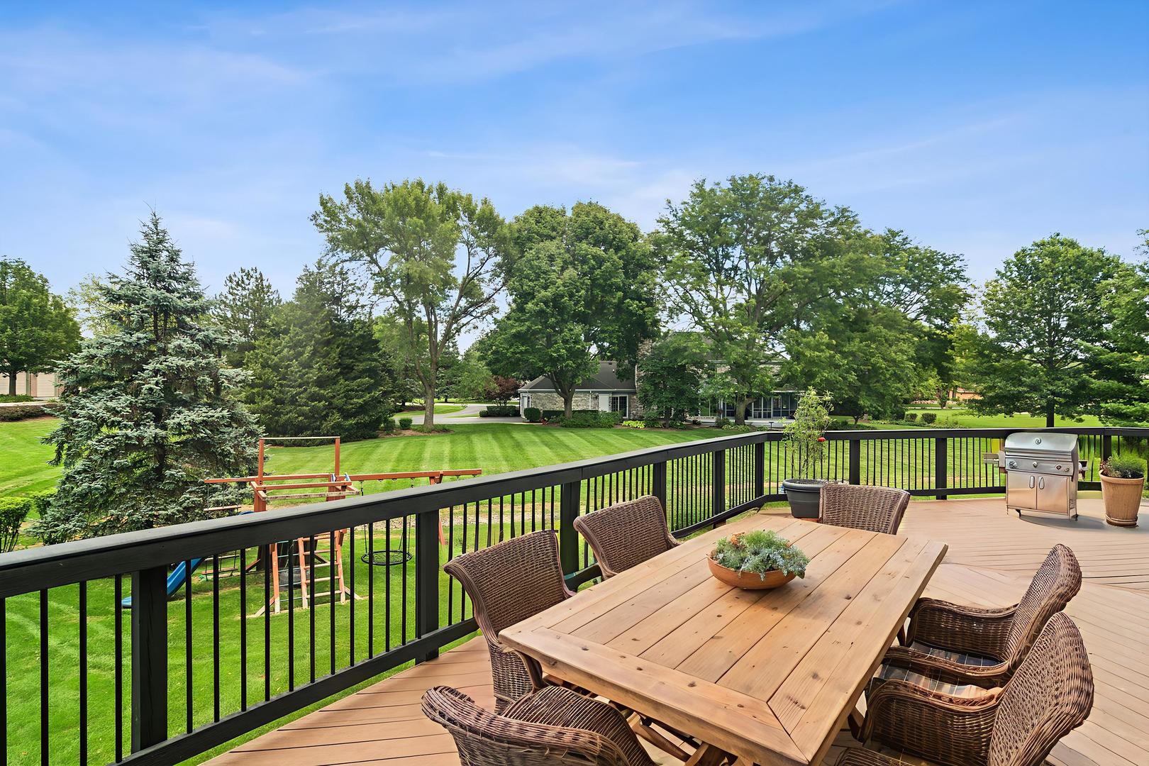 2223 Shetland Road Inverness, IL 60010 - Photo 31 of 40 a view of a patio with wooden floor