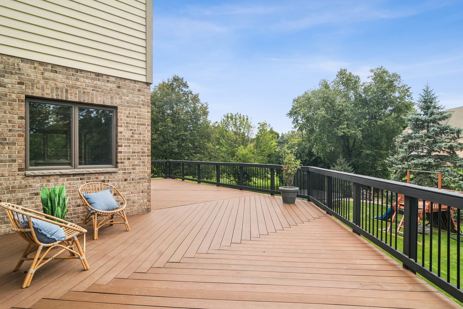 2223 Shetland Road Inverness, IL 60010 - Photo 32 of 40 swimming pool view with a seating space