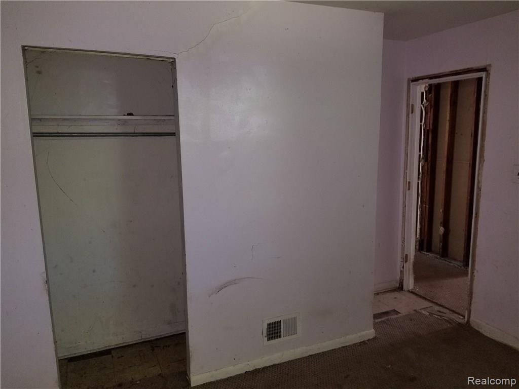 26420 Lehigh Street Inkster, MI 48141 - Photo 20 of 23 20180709_150239.jpg