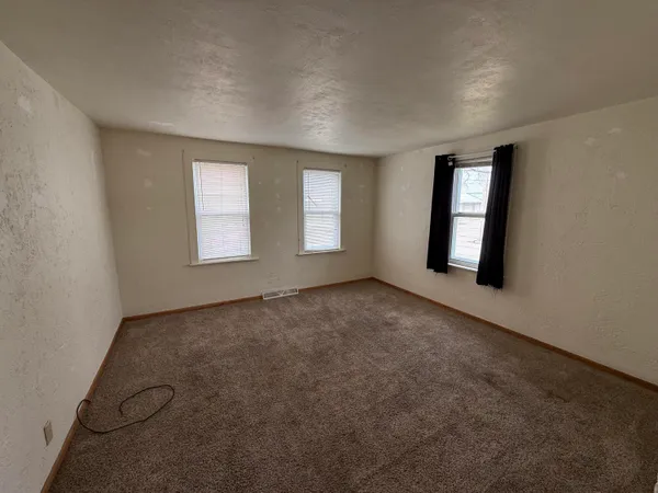 $174,900 | 1901 13th Street, Two Rivers, WI 54241