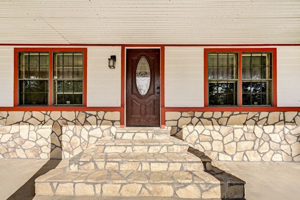 858 Big Hawg Road Trinity, TX 75862 - Photo 6 of 45 a front view of a house