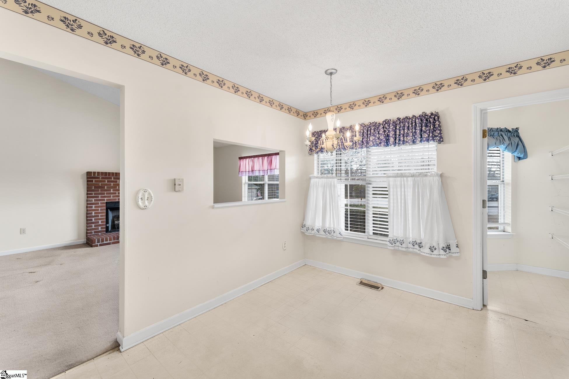 2 Ridgeside Court Greenville, SC 29617 - Photo 13 of 28 Gallery Image 13