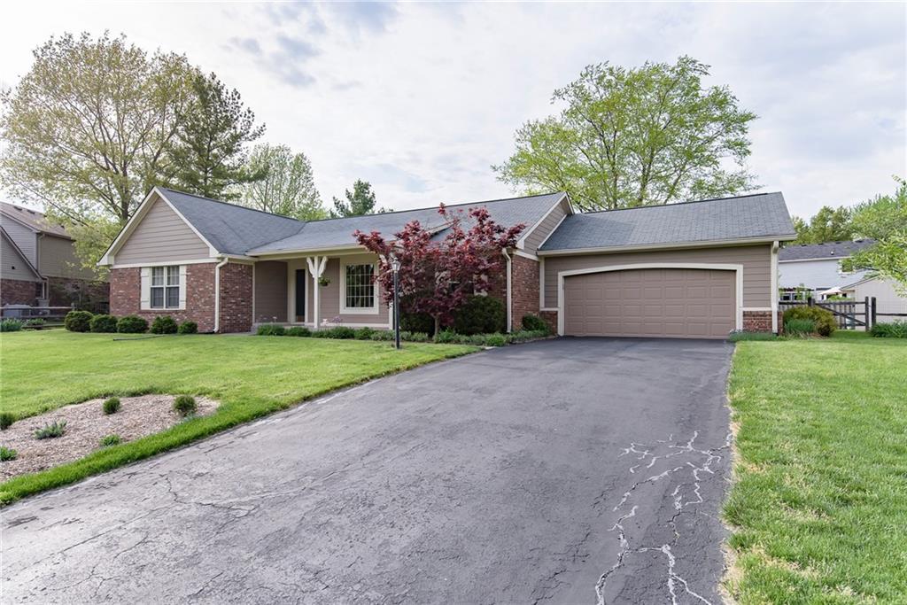 12816 Charing Cross Road Carmel, IN 46033 - Photo 2 of 29 Gallery Image 2