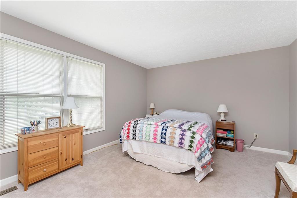 12816 Charing Cross Road Carmel, IN 46033 - Photo 14 of 29 Gallery Image 14