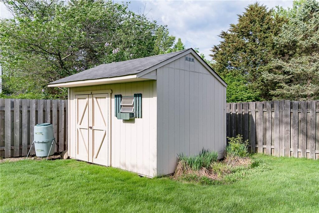 12816 Charing Cross Road Carmel, IN 46033 - Photo 26 of 29 Gallery Image 26