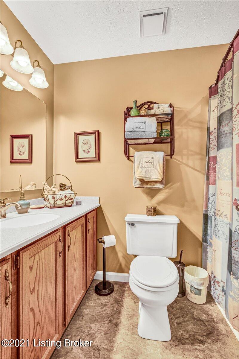 4304 Seagrape Road Louisville, KY 40299 - Photo 23 of 33 Located just off living room