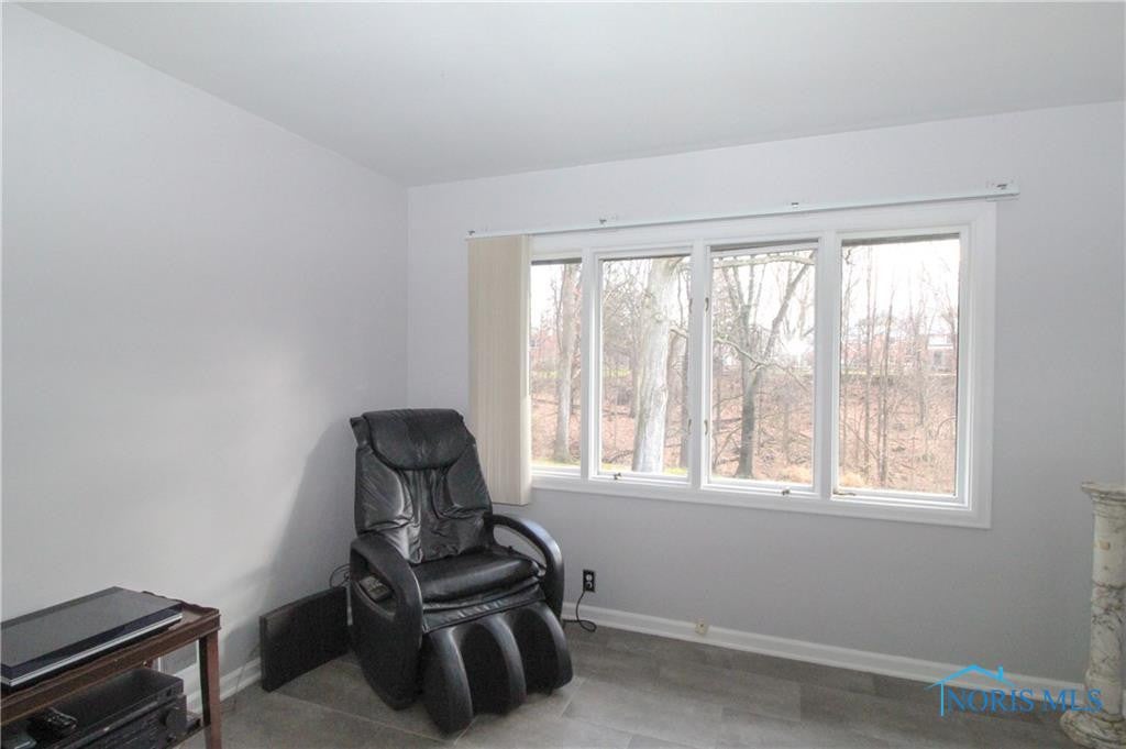 4500 Farmington Road Toledo, OH 43623 - Photo 12 of 30 Gallery Image 12