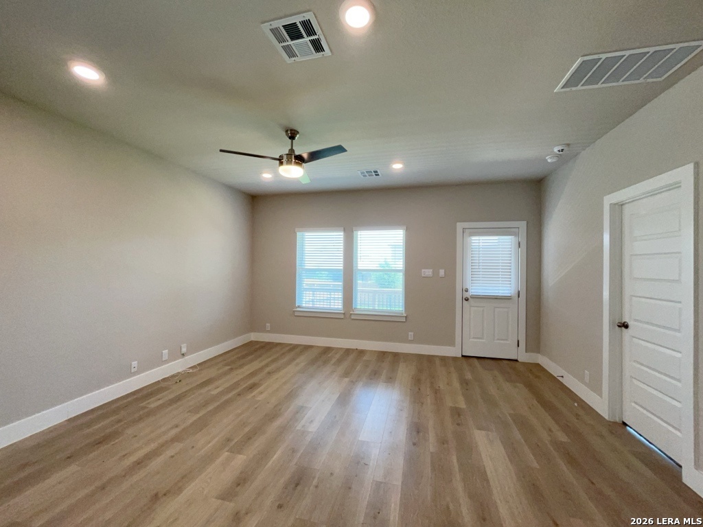 20832 Rindle Lane San Antonio, TX 78266 - Photo 15 of 54