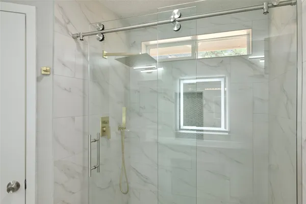 $2,195 | 5111 Pinewilde Drive, Houston, TX 77066