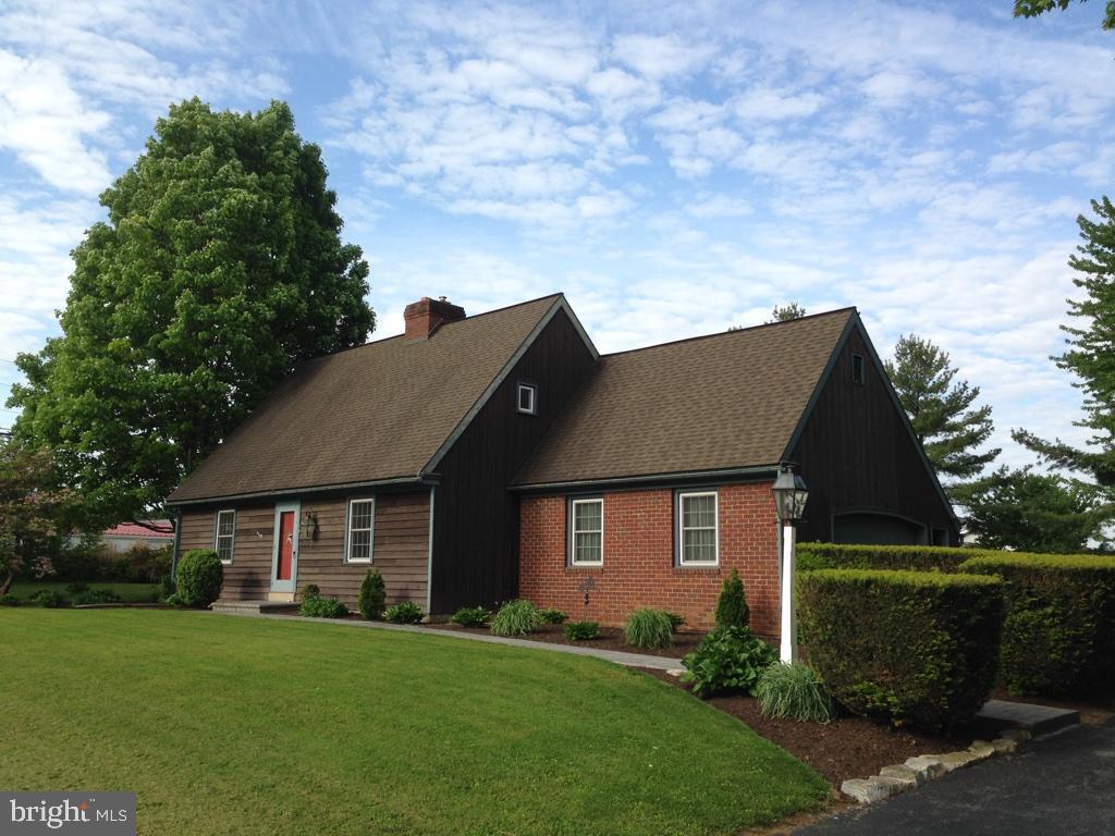 100 Royer Road Ephrata, PA 17522 - Photo 2 of 30