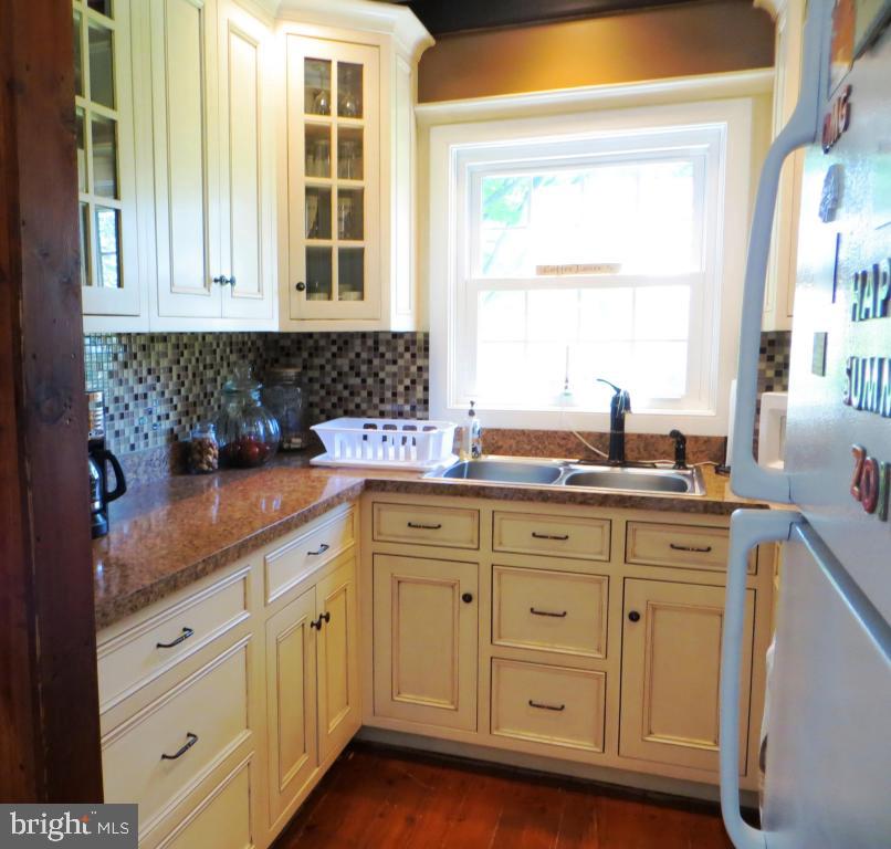 100 Royer Road Ephrata, PA 17522 - Photo 10 of 30