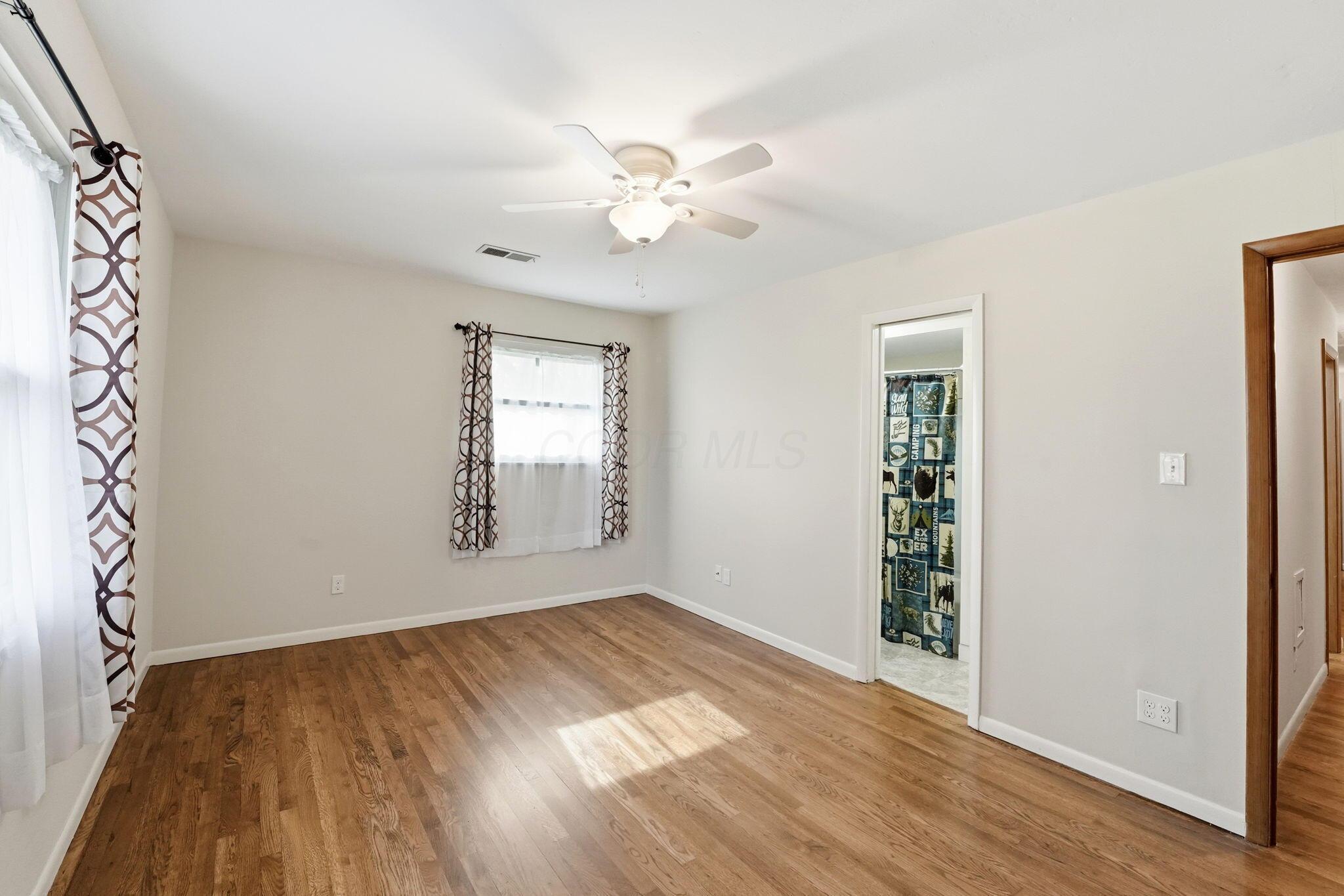 854 South Section Line Road Delaware, OH 43015 - Photo 45 of 60 Primary bedroom c