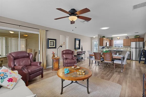 $287,500 | 2543 Raintree Drive, The Villages, FL 32162