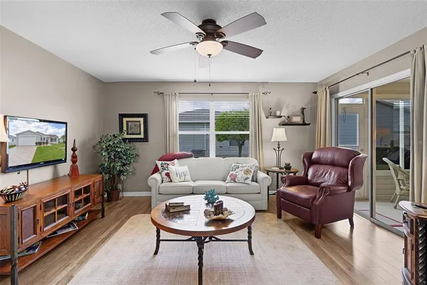 $287,500 | 2543 Raintree Drive, The Villages, FL 32162