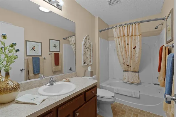 $287,500 | 2543 Raintree Drive, The Villages, FL 32162