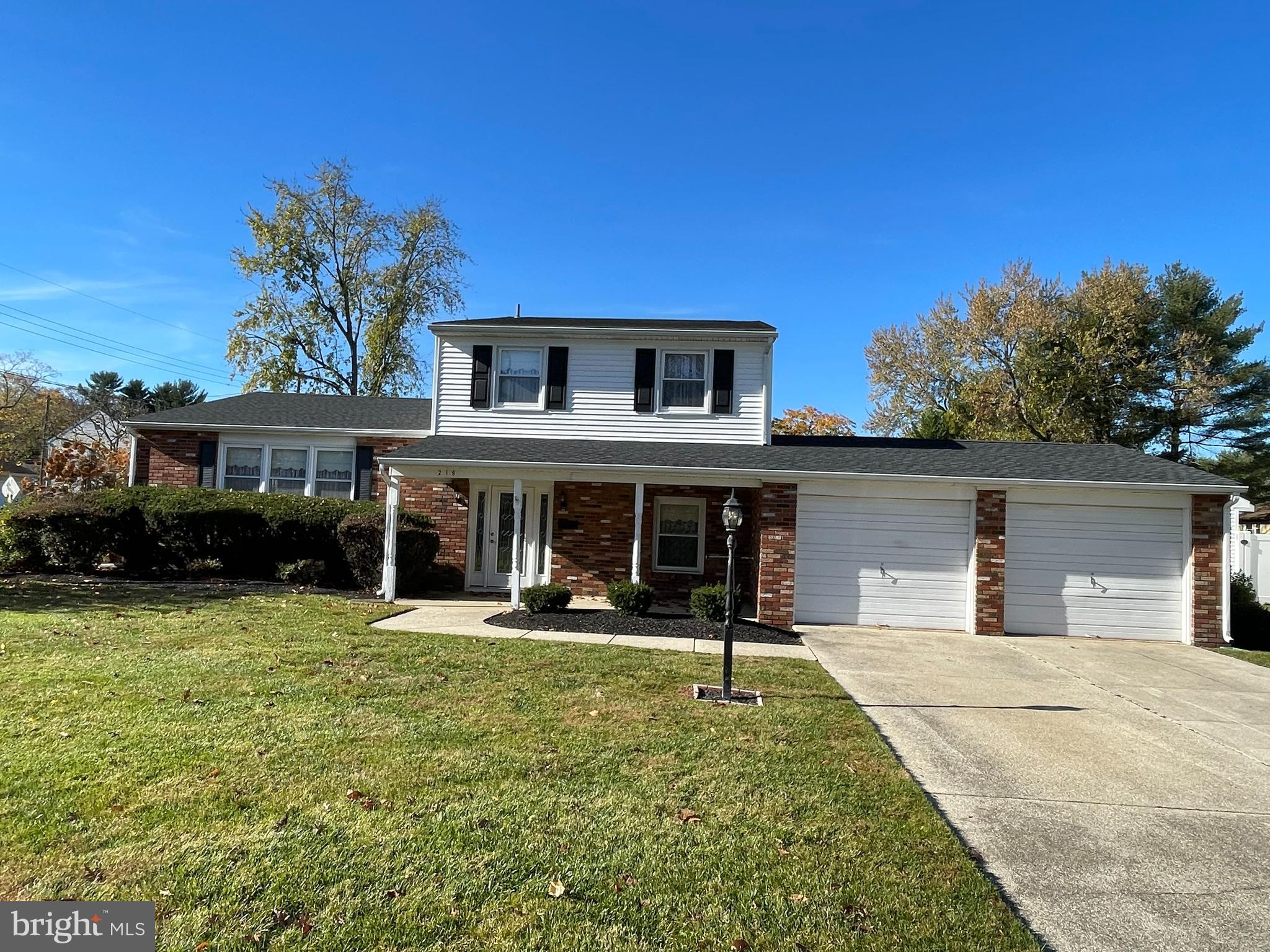 219 Broadway Hammonton, NJ 08037 - Photo 1 of 44 Street front view