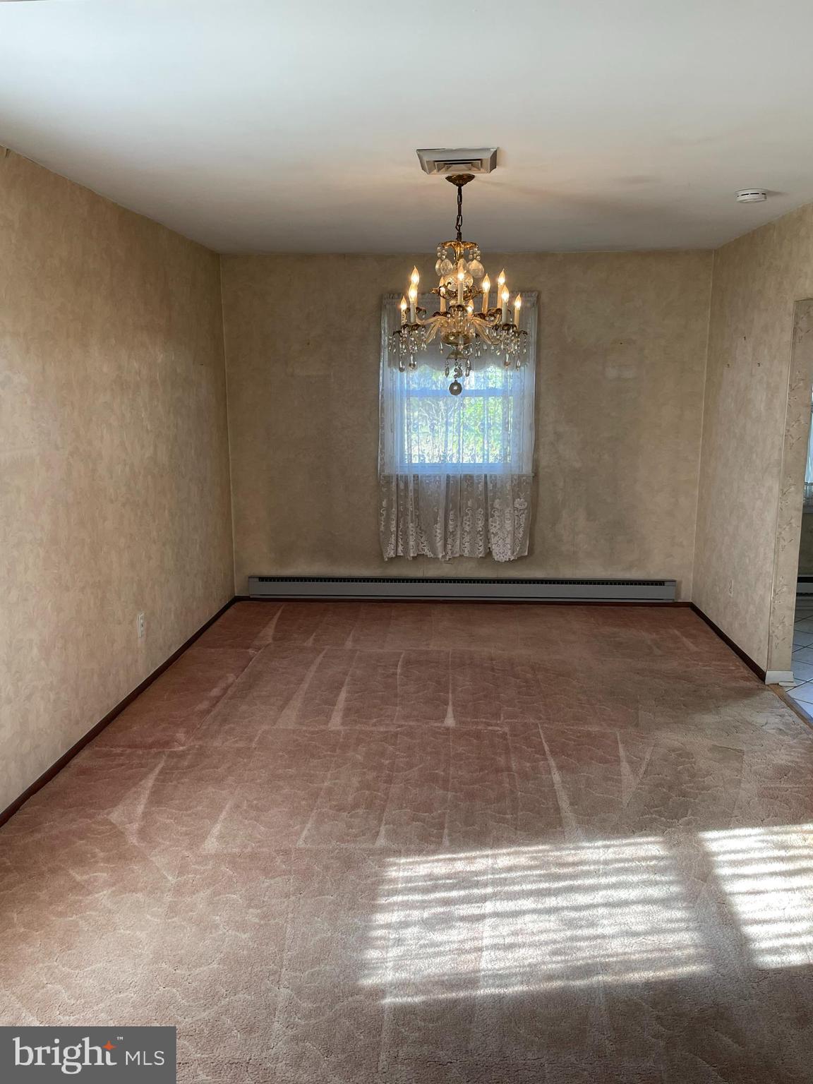 219 Broadway Hammonton, NJ 08037 - Photo 34 of 44 Dining room