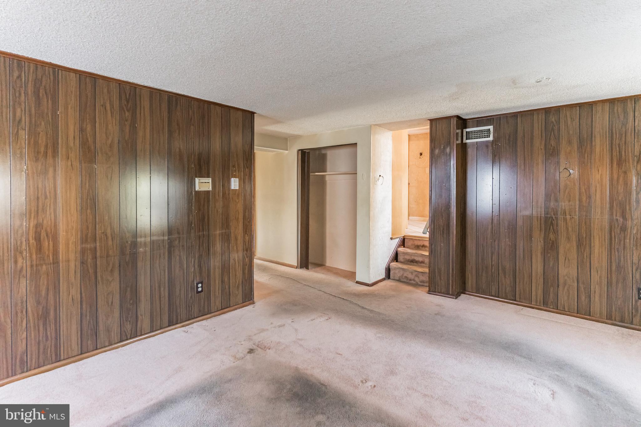 219 Broadway Hammonton, NJ 08037 - Photo 10 of 44 Den reverse view