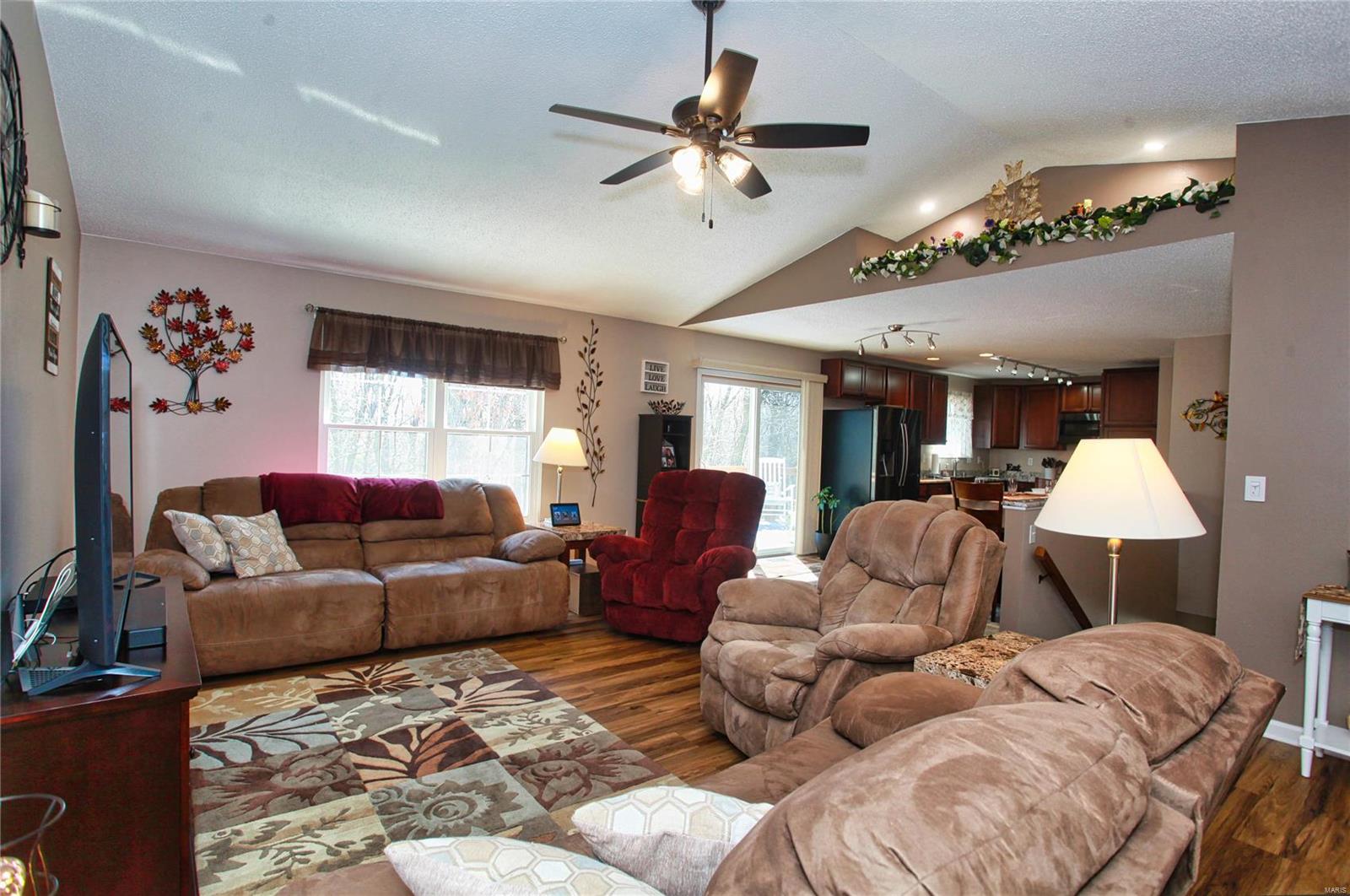 222 West Hunters Ridge Valmeyer, IL 62295 - Photo 23 of 39