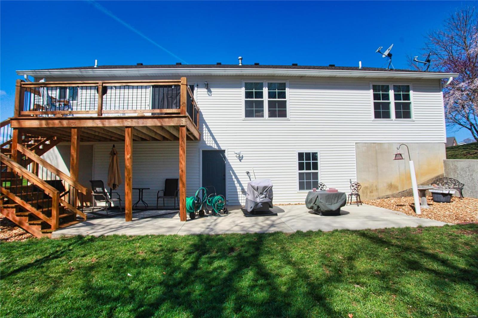 222 West Hunters Ridge Valmeyer, IL 62295 - Photo 5 of 39