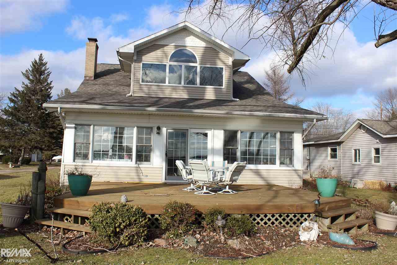 5237 Pointe Tremble Road Algonac, MI 48001 - Photo 28 of 35