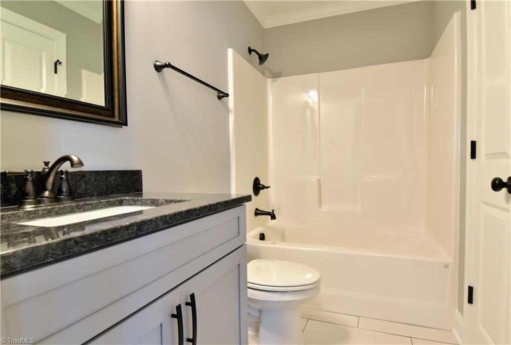 281 Pipers Ridge West Winston-Salem, NC 27127 - Photo 47 of 49 Gallery Image 47