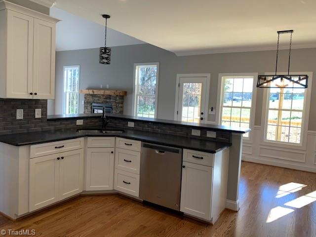 281 Pipers Ridge West Winston-Salem, NC 27127 - Photo 9 of 49 Gallery Image 9