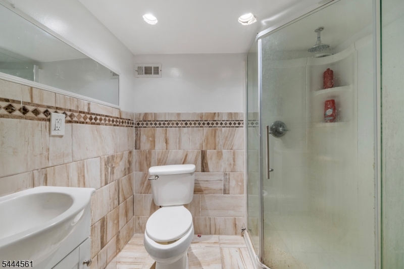 73 Raritan Avenue Paterson, NJ 07503 - Photo 18 of 18