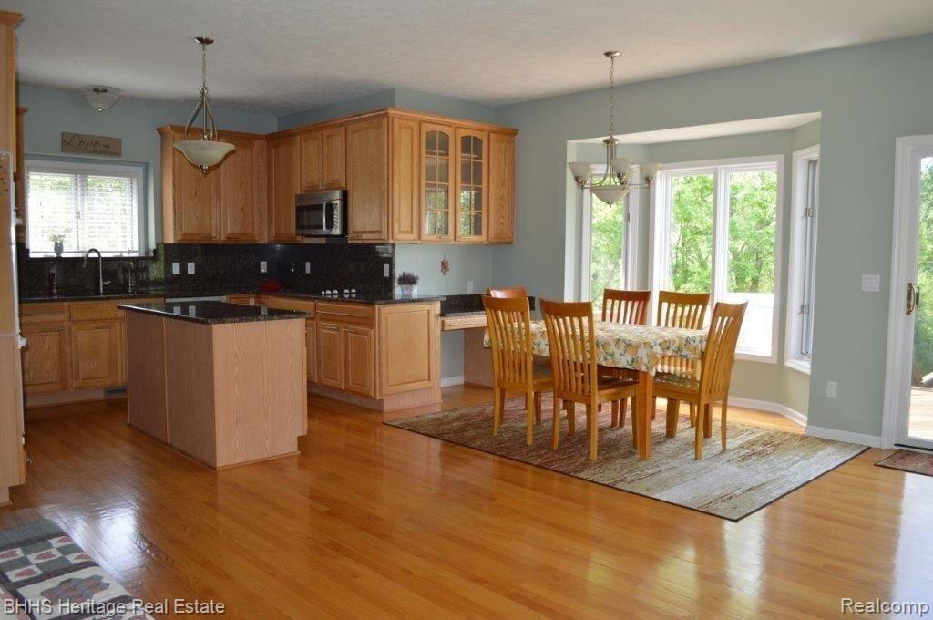 9665 Quail Ridge Run Brighton, MI 48114 - Photo 35 of 73 70306.jpg