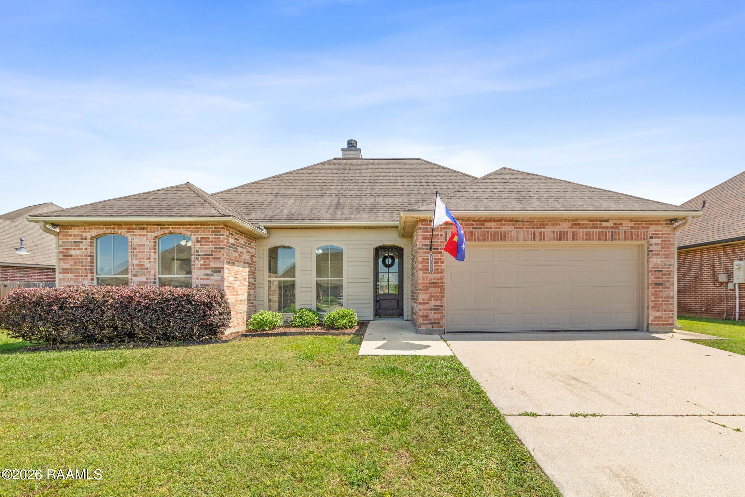 103 Still Waters Road Broussard, LA 70518 - Photo 1 of 22 103 Stillwater (1)