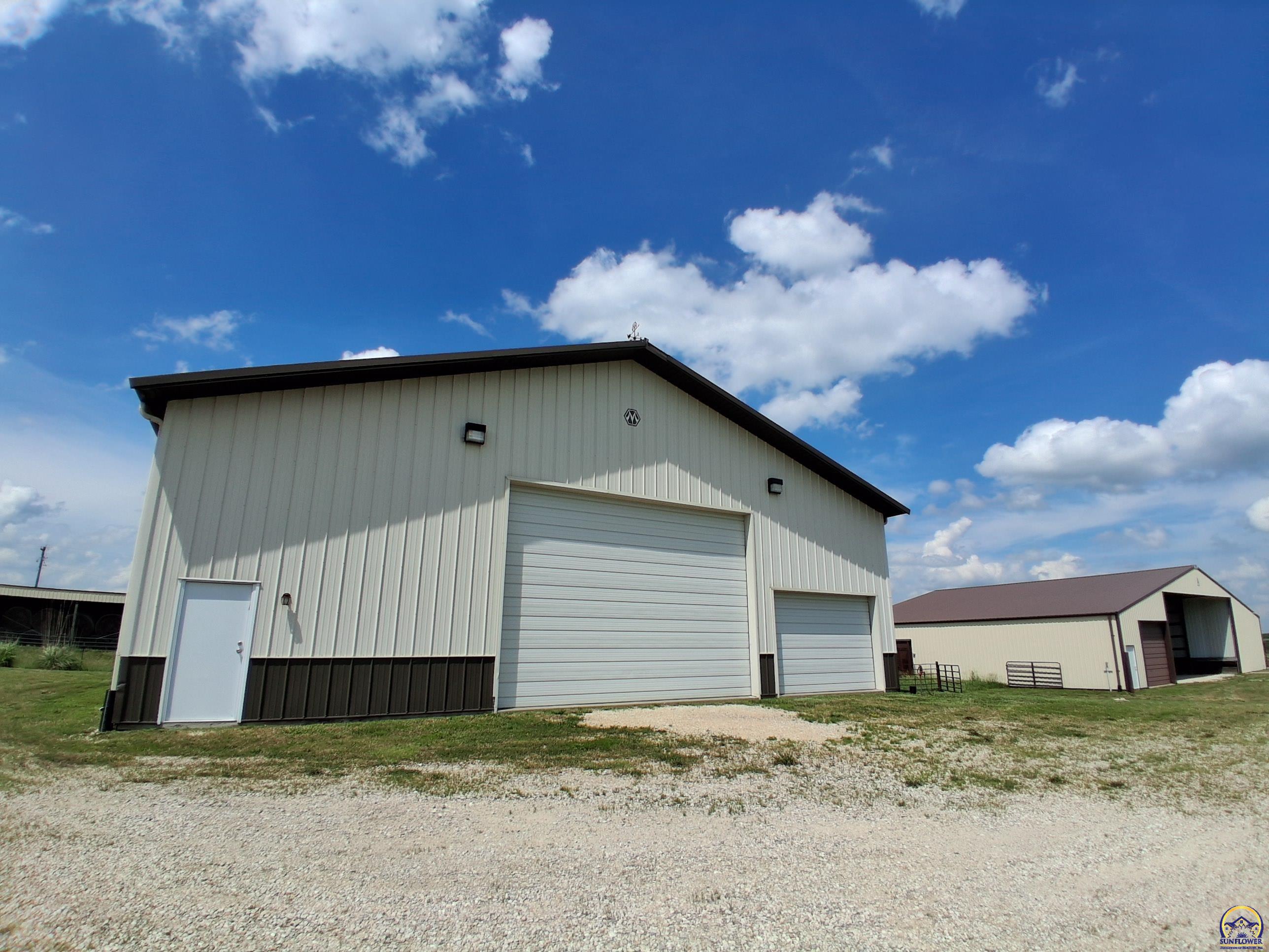 6841 Highway 56 Overbrook, KS 66524 - Photo 21 of 37