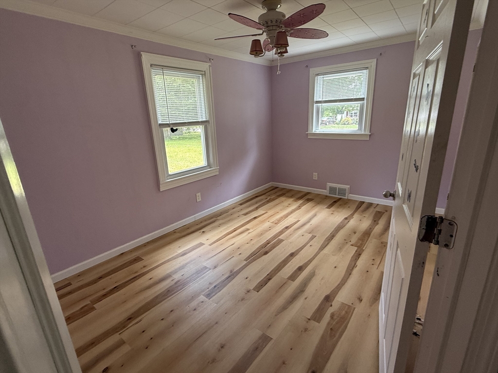 76 Nelson Circle West Springfield, MA 01089 - Photo 10 of 19