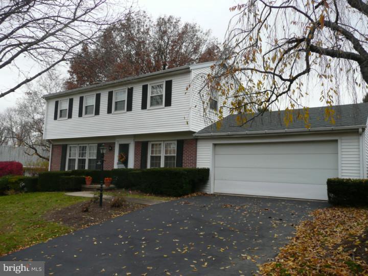 18 Jeffrey Road Reading, PA 19601 - Photo 1 of 8 Exterior