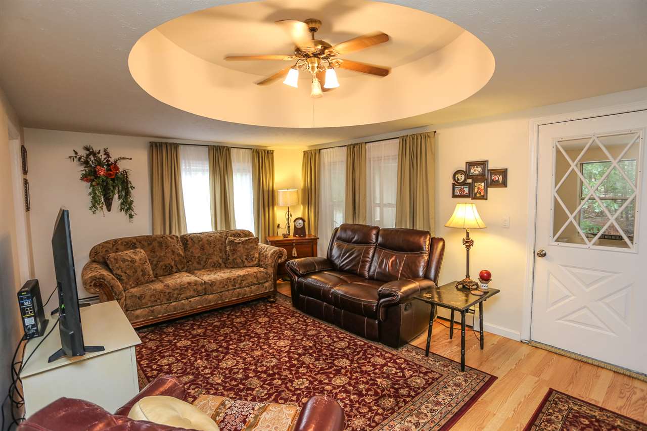 18 Martins Ferry Road Hooksett, NH 03106 - Photo 6 of 18 Gallery Image 6