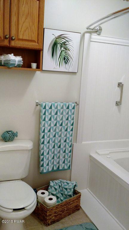 72 Schelbert Road Newfoundland, PA 18445 - Photo 24 of 55 Master bathroom (2)
