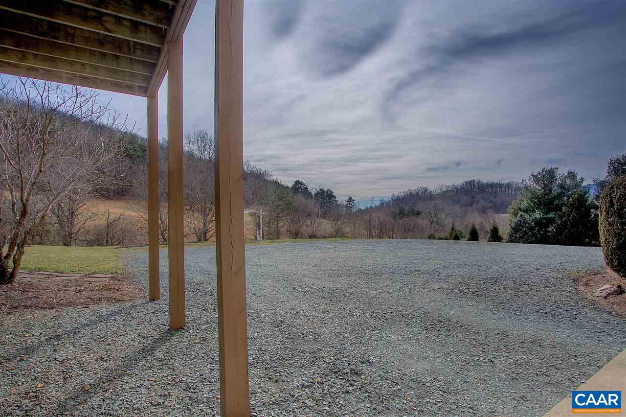 9075 Critzer Shop Road Afton, VA 22920 - Photo 28 of 32 a view of a backyard