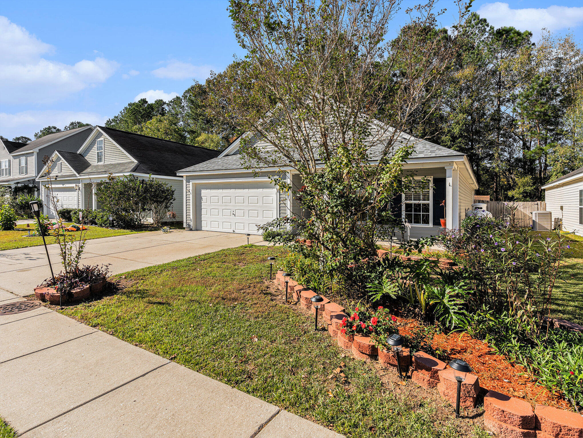 129 Thistle Road Goose Creek, SC 29445 - Photo 2 of 25 129 Thistle Road