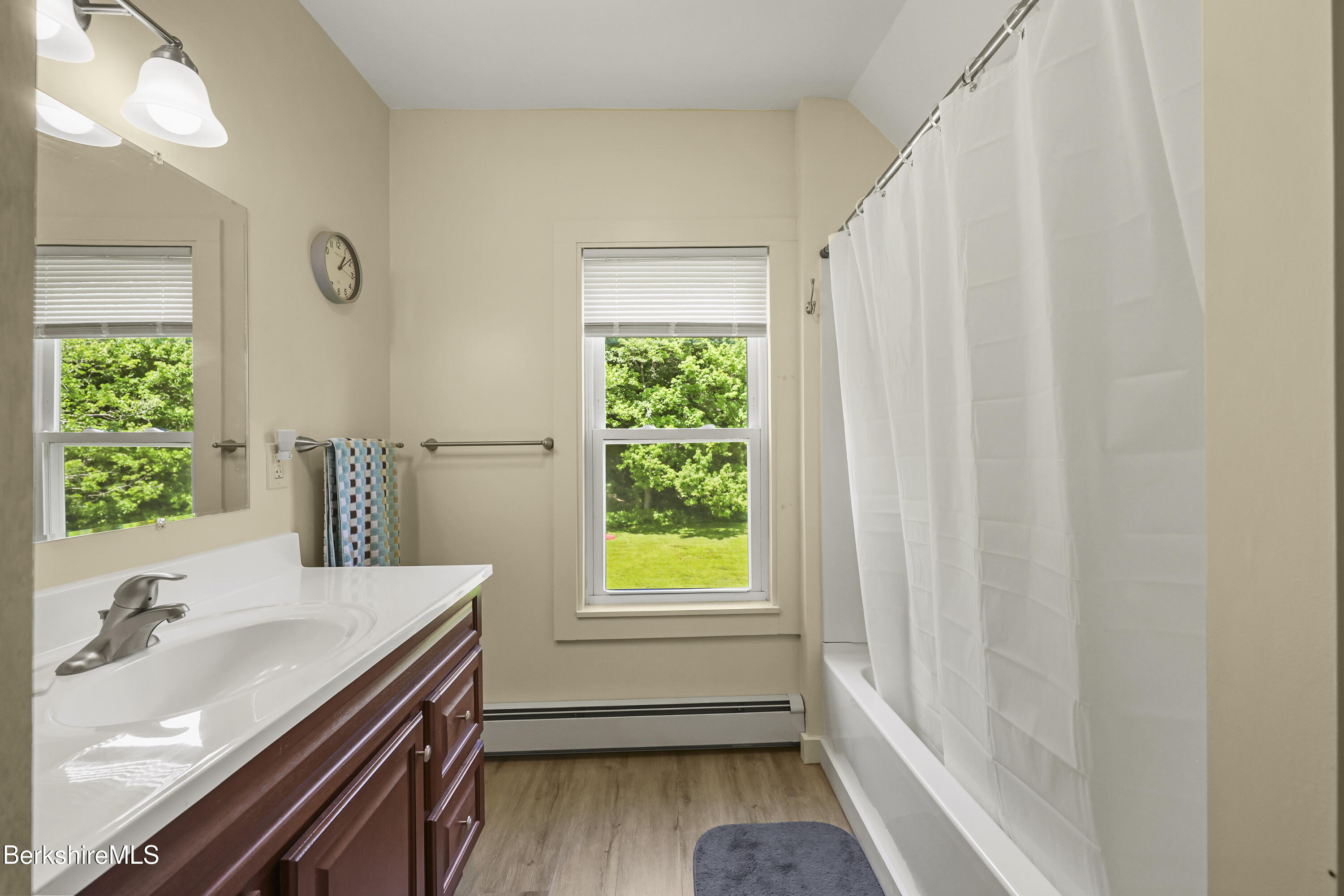141 Williams Road Readsboro, VT 05350 - Photo 17 of 26 2nd Floor Bathroom
