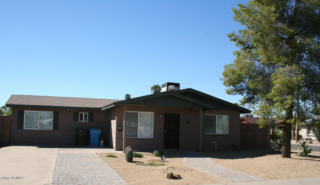 3235 West Greenway Road Phoenix, AZ 85053 - Photo 1 of 7 front